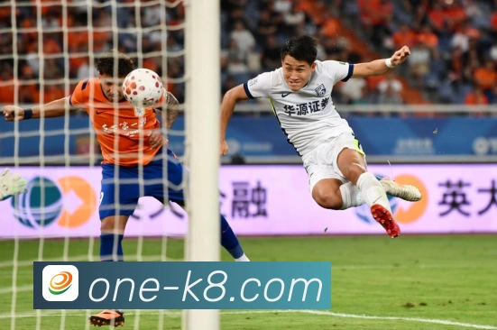 哈克斯狂砍32分率热火大胜奇才比分定格152比136